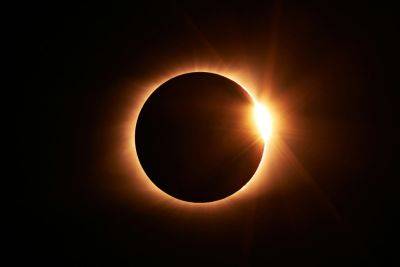 See April's Solar Eclipse From the Sky on This Special Delta Flight - travelandleisure.com - city Detroit - county Wayne - city Austin