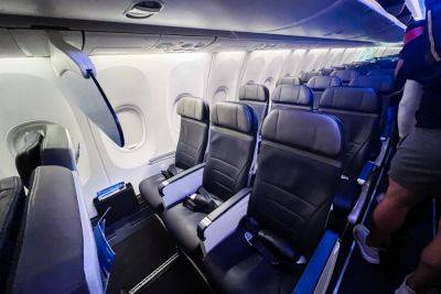 8 reasons why you should always sit in an aisle seat on planes - thepointsguy.com