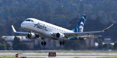 An Alaska Airlines passenger stabbed an off-duty law enforcement officer with an improvised weapon made from pens, affidavit says - insider.com - Usa - city Las Vegas - state Nevada - state Alaska - city Seattle