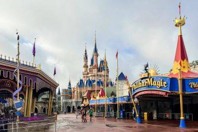 Disney World raising theme park ticket prices for 2025 — here's how much more they'll cost - thepointsguy.com