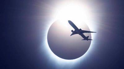 Delta’s Eclipse Flights Sell Out But Here’s Why To Keep Your Feet On The Ground - forbes.com - Mexico - Canada - county Dallas - Austin - state Texas - city Detroit - city Austin - county Worth
