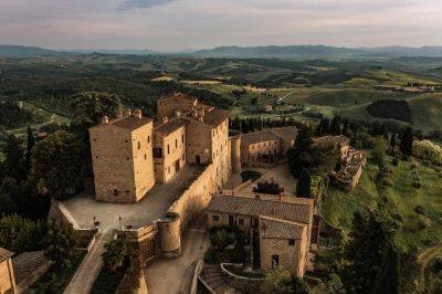Under The Tuscan Cloud: Why You Should Go To Tuscany In The Off-Season - forbes.com - Italy