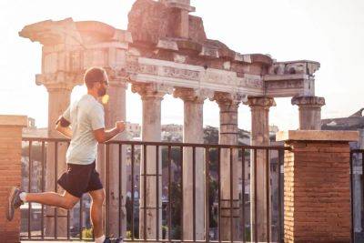 New Tour Let’s You See Rome’s Famous Sites On A Run - forbes.com - city Rome - city Eternal