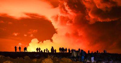 Belching Volcano and Flowing Lava Dent Tourism in Icelandic Region - nytimes.com - Iceland