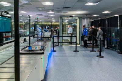 TSA unveils new self-service checkpoint prototype in Las Vegas - thepointsguy.com - city Las Vegas - state Virginia - county Arlington