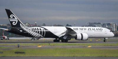 An Air New Zealand passenger was left with a broken leg in the air for over 6 hours after severe turbulence - insider.com - Germany - New Zealand - Indonesia