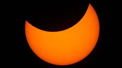 26 Places To Watch Monday’s Partial Solar Eclipse Across The U.S. - forbes.com - state Missouri - Mexico - Canada - state Vermont - city Louisville - state Maine - state Oklahoma - state Pennsylvania - state Texas - state New Hampshire - state Arkansas - state Ohio - state New York - state Indiana - city These - state Kentucky - state Illinois