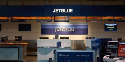 JetBlue Is Charging Surge Pricing for Checked Bags—Here’s What That Means for Passengers - afar.com