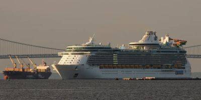 'Drunk' 20-year-old man missing after jumping off a Royal Caribbean cruise ship - insider.com - Bahamas - Usa - New York - state Florida