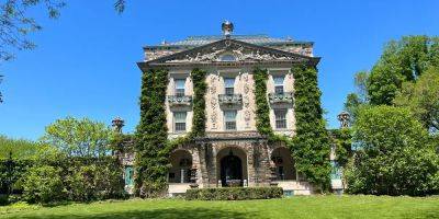 See inside Kykuit, a 40-room mansion in New York that once belonged to the richest man in the world - insider.com - Usa - New York - city New York - county Valley - county Hudson
