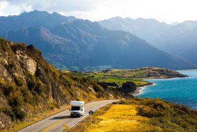Glaciers, beaches and vineyards: The perfect New Zealand South Island road trip - thepointsguy.com - Georgia - Australia - New Zealand - county Island - county Green Lake - city Queenstown