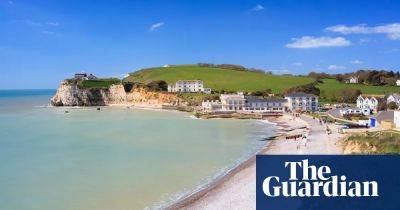10 of the UK’s best new and revamped seaside hotels - theguardian.com - Britain - Scotland