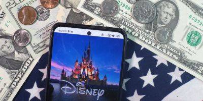 More parents are taking on debt to pay for Disney vacations as prices soar - insider.com - Usa - state North Carolina