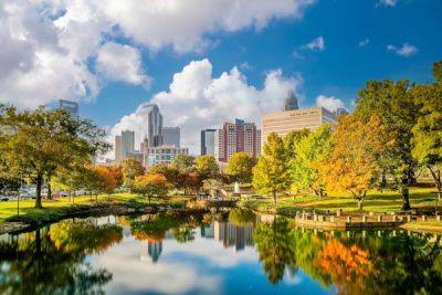 The best time to visit Charlotte for NASCAR races, outdoor dining and festivals - lonelyplanet.com - county Park - city Charlotte - state North Carolina - Charlotte, state North Carolina
