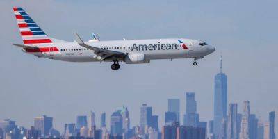 American Airlines flight had to make emergency landing after man exposed himself and urinated in aisle, authorities say - insider.com - New Zealand - Usa - New York - city Chicago - state New Hampshire - state Oregon - city Manchester, state New Hampshire