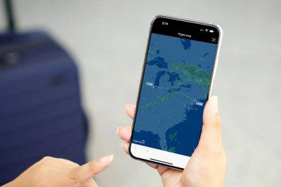 New United app feature shows weather impacts with live radar and flight paths - thepointsguy.com - city Chicago