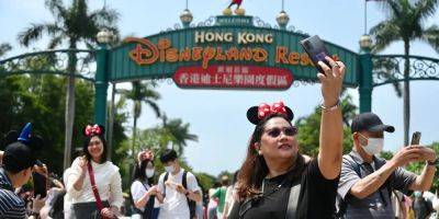 The mass IT outage is disrupting Disney and other theme parks during the height of summer tourist season - insider.com - Japan - Usa - Hong Kong - state California