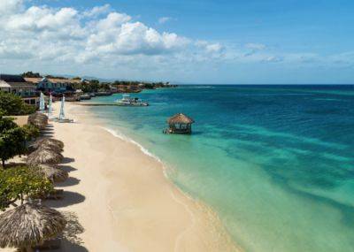 Sky High Savings This Summer and Beyond at Sandals® Resorts and Beaches® Resorts - breakingtravelnews.com - Netherlands - Jamaica - county Bay - county Dunn - Saint Vincent And The Grenadines - city Sandal, Saint Vincent And The Grenadines