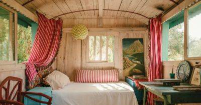 A 95-Square-Foot Caravan Inspired by Roald Dahl - nytimes.com - Morocco - Gibraltar - France - Usa - city New York