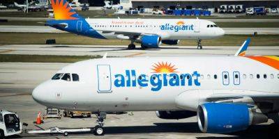 Allegiant passenger says she and her son — who has a severe nut allergy — were thrown off a flight so a crew member could make commission selling nuts - insider.com - state Tennessee - city Atlanta - state Florida - county Bay - city Tampa, county Bay - city Chattanooga