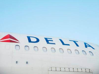 Delta Cuts Revenue Outlook Following CrowdStrike Outage - skift.com - state Alaska