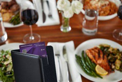 Score Up to 110,000 SkyMiles When Signing Up for a New Delta Amex Card - travelandleisure.com - Usa - Mexico - state Alaska - state Hawaii