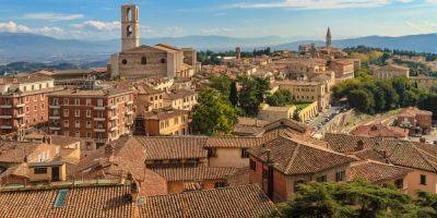 I dodged the crowds in Rome and visited a charming, underrated city just over two hours away - insider.com - Italy - city Rome - county Florence - city Venice