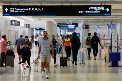 This Major U.S. Airport Is Getting a Brand-new Lounge — What to Know - travelandleisure.com - Britain - Usa - Washington - city Boston, county Logan - county Logan - city Miami - state Alaska - city Seattle - city Tacoma