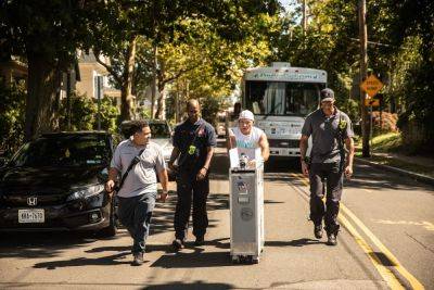 Retired flight attendant pushes beverage cart from Boston to ground zero to honor 9/11 victims - thepointsguy.com - Los Angeles - Usa - city New York - city Boston, county Logan - county Logan - Washington, area District Of Columbia - area District Of Columbia - state Pennsylvania - city Newark, county Liberty - county Liberty