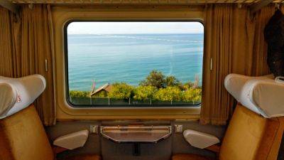 A Nostalgic Rail Journey through Italy Aboard Gio Ponti’s 'Arlecchino' Train - cntraveler.com - Italy - city Rome - city Naples