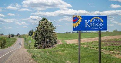 Two Kansas Small Towns for an Idyllic Midwest Road Trip - matadornetwork.com - Italy - Usa - county Park - state Missouri - state Kansas - Lincoln, county Park - county Towns - county Humboldt - city Midwestern