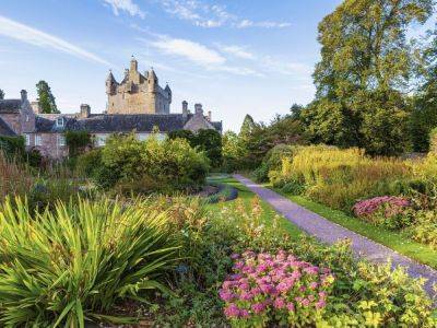 10 Tips for Visiting Famous Scottish Castles Like a History Pro - matadornetwork.com - Scotland