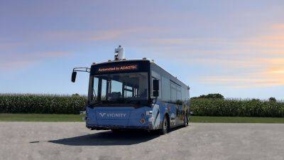 You Can Now Ride an Autonomous Electric Bus Through Sleeping Dunes National Lakeshore - matadornetwork.com - county Park - state Michigan - county Lake