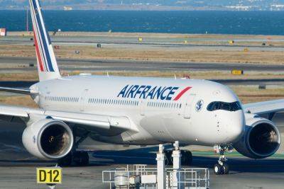 Air France unveils free Starlink Wi-Fi for high-speed onboard internet - thepointsguy.com - France - New Zealand - Qatar